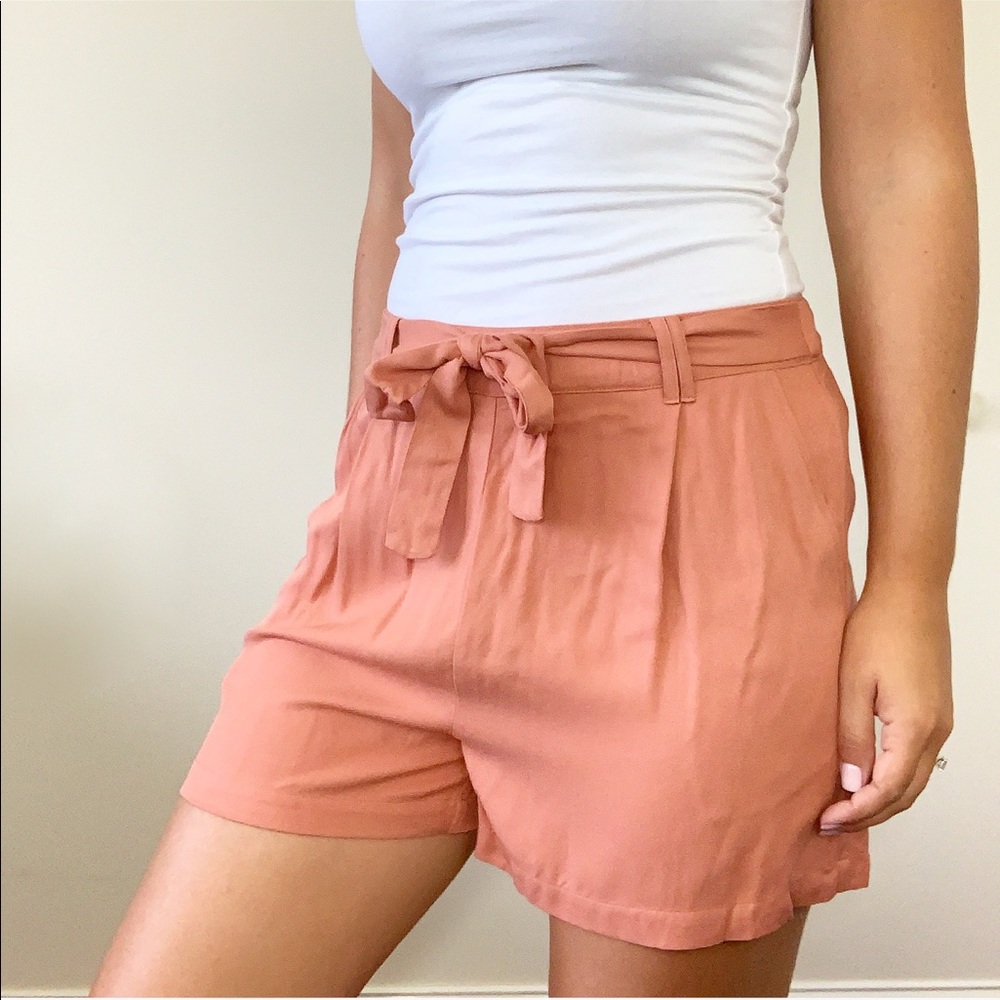 'Campo' Twill Tie Front Shorts - Picture 3 of 6